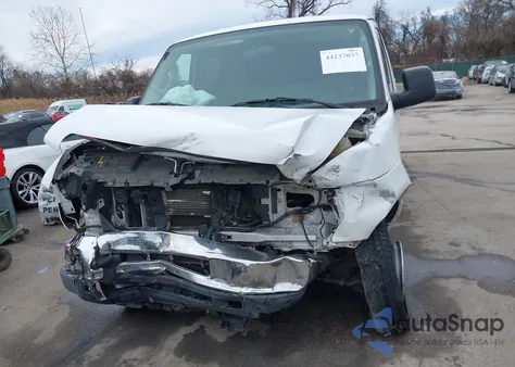 2011 Ford E-350 Super Duty Xlt z USA, uszkodzony, nr VIN 1FBSS3BL6BDA98804